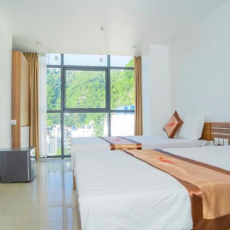 كات با Hong Quang Hotel المظهر الخارجي الصورة