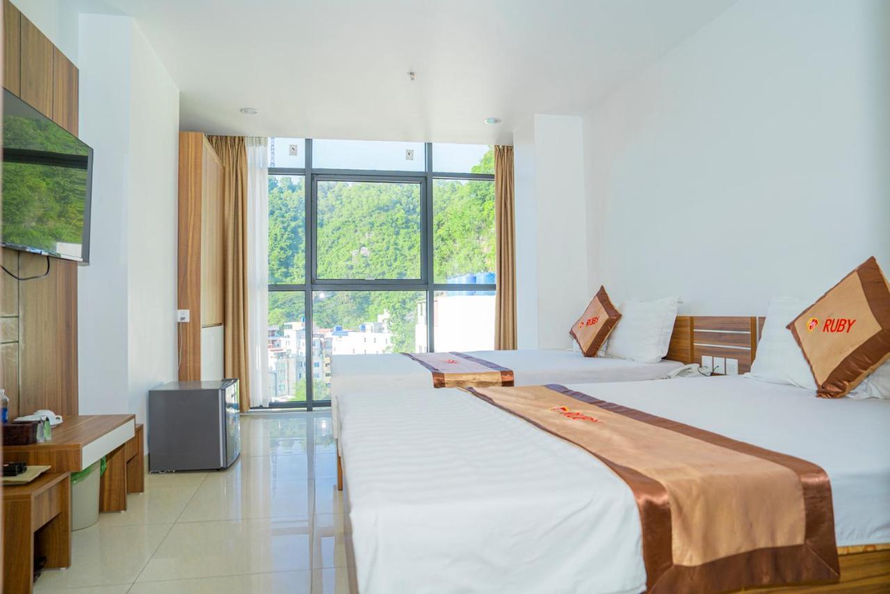 كات با Hong Quang Hotel المظهر الخارجي الصورة