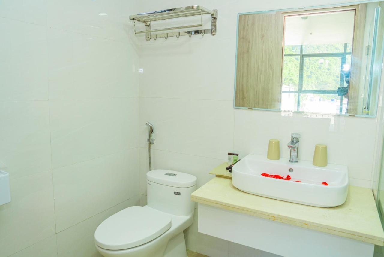 كات با Hong Quang Hotel المظهر الخارجي الصورة