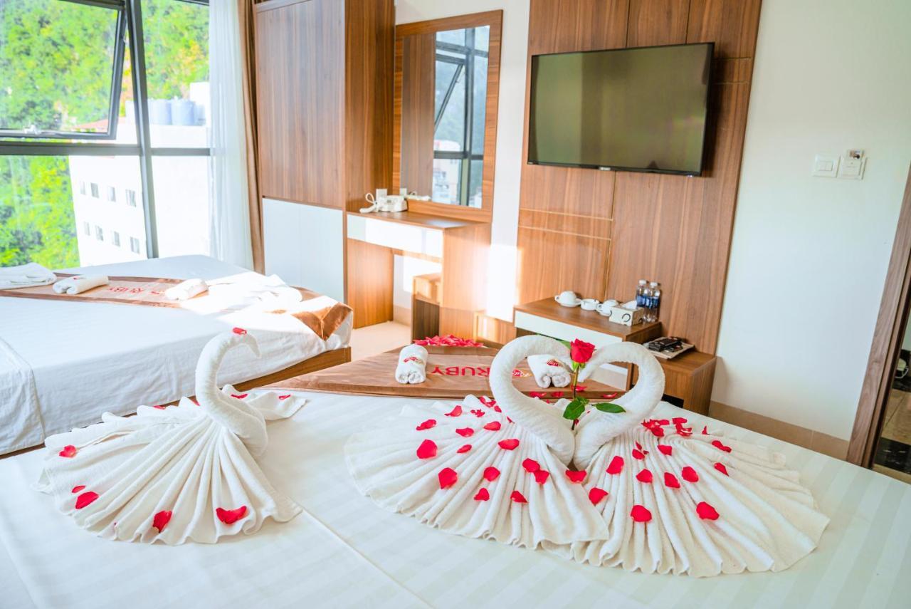 كات با Hong Quang Hotel المظهر الخارجي الصورة